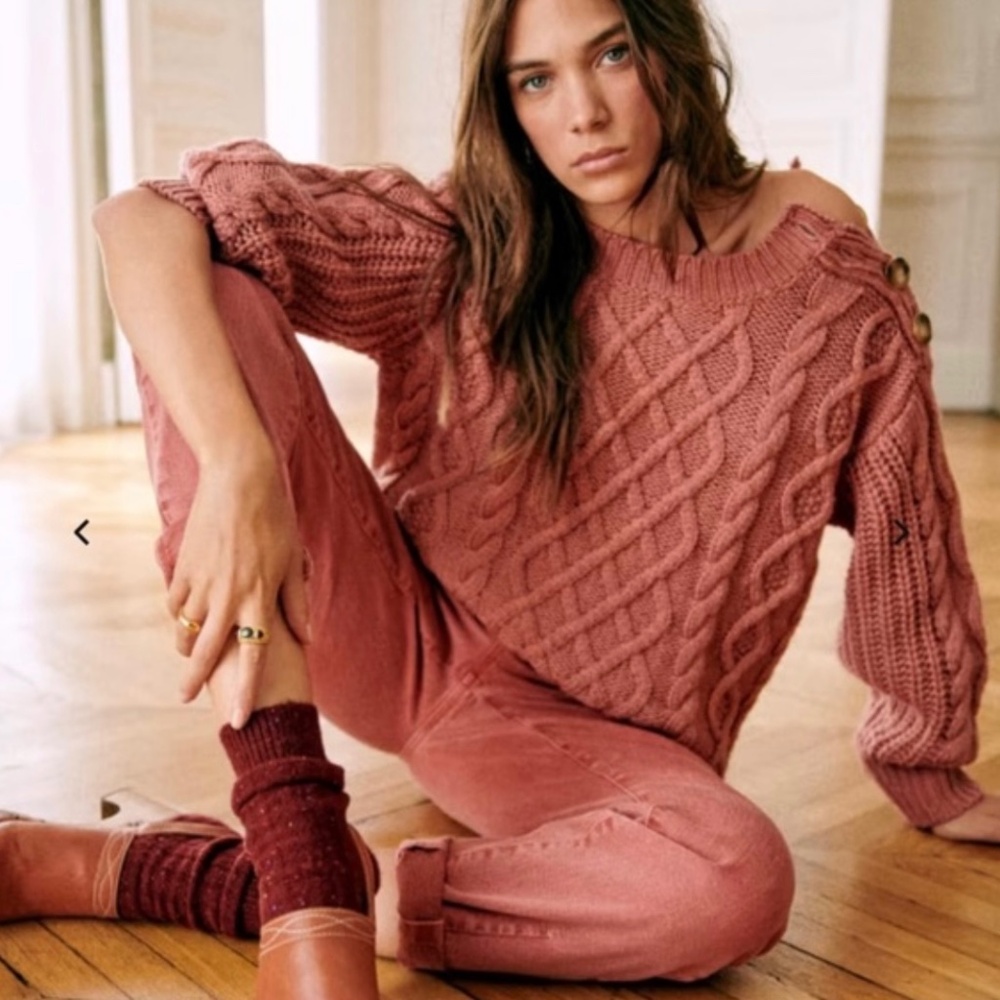 NWT Sezane James Jumper Sweater Knitted in Rosewood Merino Wool - Size Small